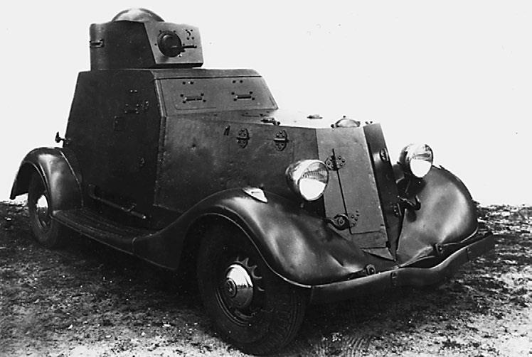 Иллюстрация к книге — Танковые асы Сталина [i_015.jpg]