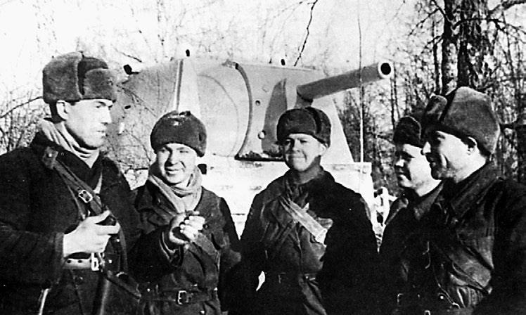 Иллюстрация к книге — Танковые асы Сталина [i_044.jpg]