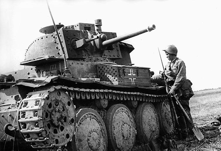 Иллюстрация к книге — Танковые асы Сталина [i_050.jpg]