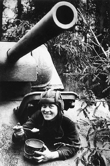 Иллюстрация к книге — Танковые асы Сталина [i_080.jpg]