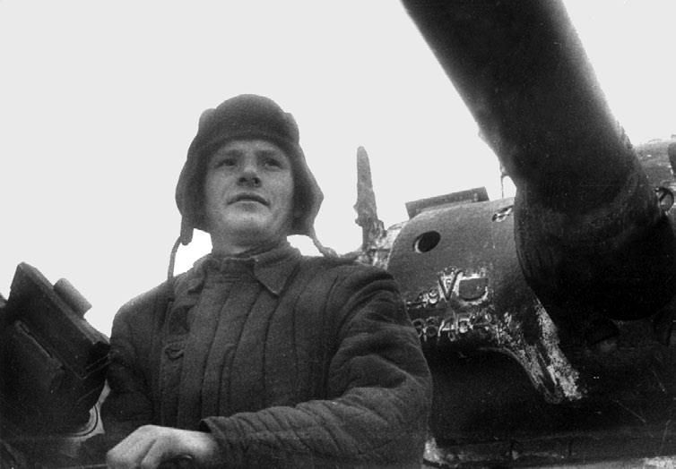 Иллюстрация к книге — Танковые асы Сталина [i_111.jpg]