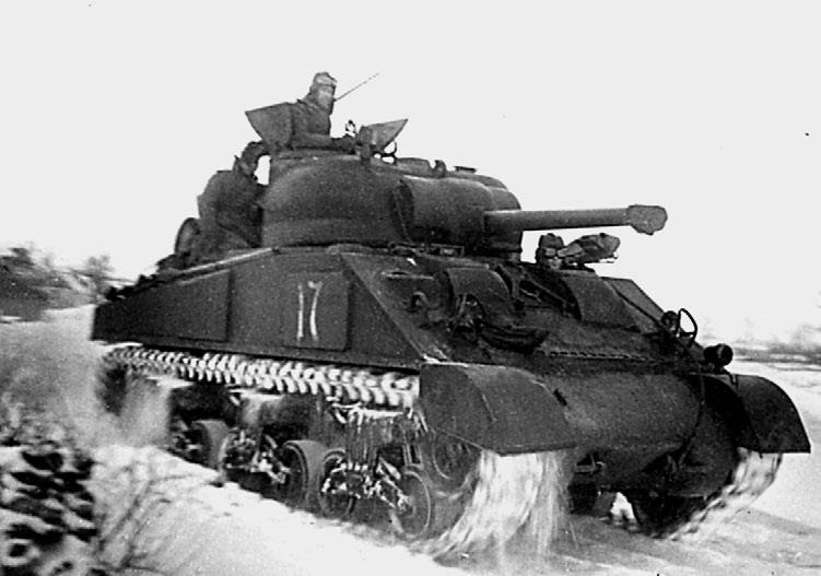 Иллюстрация к книге — Танковые асы Сталина [i_112.jpg]