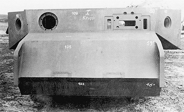Иллюстрация к книге — Тяжелый танк «Тигр». Смертельное оружие Рейха [i_007.jpg]