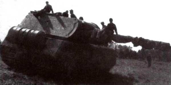 Иллюстрация к книге — «Маус» и другие. Сверхтяжелые танки Второй Мировой [i_056.jpg]