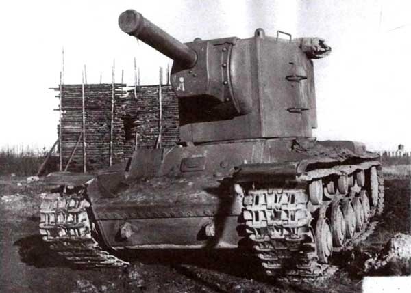 Иллюстрация к книге — «Маус» и другие. Сверхтяжелые танки Второй Мировой [i_140.jpg]