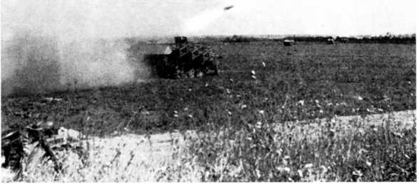 Иллюстрация к книге — Ленинградский &quot;Блицкриг&quot;. На основе военных дневников высших офицеров вермахта генерал-фельдмаршала Вильгельма Риттера фон Лееба и генерал-полковника Франца Гальдера. 1941-1942 [i_022.jpg]