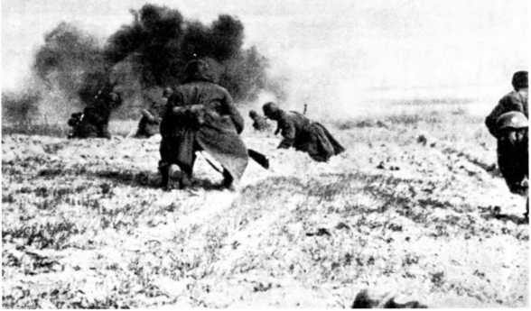 Иллюстрация к книге — Ленинградский &quot;Блицкриг&quot;. На основе военных дневников высших офицеров вермахта генерал-фельдмаршала Вильгельма Риттера фон Лееба и генерал-полковника Франца Гальдера. 1941-1942 [i_023.jpg]