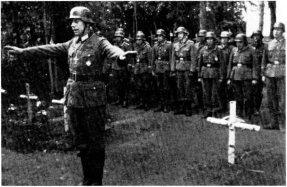 Иллюстрация к книге — Ленинградский &quot;Блицкриг&quot;. На основе военных дневников высших офицеров вермахта генерал-фельдмаршала Вильгельма Риттера фон Лееба и генерал-полковника Франца Гальдера. 1941-1942 [i_024.jpg]