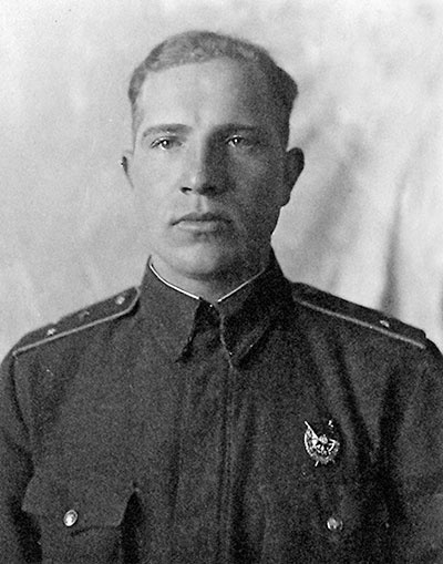 Иллюстрация к книге — На перехват! Летная книжка &quot;сталинского сокола&quot; [i_015.jpg]