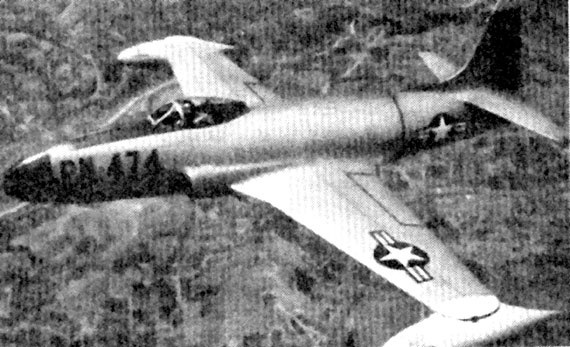 Иллюстрация к книге — На перехват! Летная книжка "сталинского сокола" [i_076.jpg]