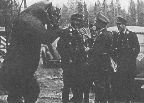 Иллюстрация к книге — Черный крест и красная звезда. Воздушная война над Россией. 1941-1944 [i_069.jpg]