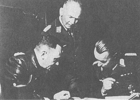 Иллюстрация к книге — Черный крест и красная звезда. Воздушная война над Россией. 1941-1944 [i_113.jpg]