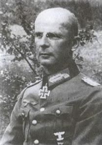 Иллюстрация к книге — Котел смерти в Курляндии. Хроника сражений группы армий &quot;Север&quot; 1944-1945 [i_007.jpg]