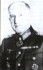 Иллюстрация к книге — Котел смерти в Курляндии. Хроника сражений группы армий &quot;Север&quot; 1944-1945 [i_011.jpg]