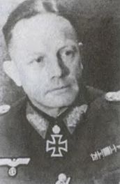 Иллюстрация к книге — Котел смерти в Курляндии. Хроника сражений группы армий &quot;Север&quot; 1944-1945 [i_018.jpg]