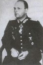 Иллюстрация к книге — Котел смерти в Курляндии. Хроника сражений группы армий &quot;Север&quot; 1944-1945 [i_020.jpg]