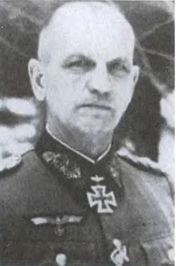 Иллюстрация к книге — Котел смерти в Курляндии. Хроника сражений группы армий &quot;Север&quot; 1944-1945 [i_022.jpg]