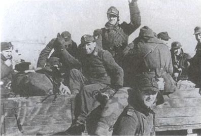 Иллюстрация к книге — Котел смерти в Курляндии. Хроника сражений группы армий &quot;Север&quot; 1944-1945 [i_031.jpg]