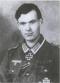 Иллюстрация к книге — Котел смерти в Курляндии. Хроника сражений группы армий &quot;Север&quot; 1944-1945 [i_034.jpg]