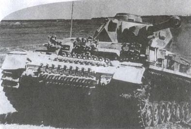 Иллюстрация к книге — Котел смерти в Курляндии. Хроника сражений группы армий &quot;Север&quot; 1944-1945 [i_051.jpg]