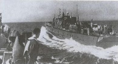 Иллюстрация к книге — Котел смерти в Курляндии. Хроника сражений группы армий &quot;Север&quot; 1944-1945 [i_058.jpg]