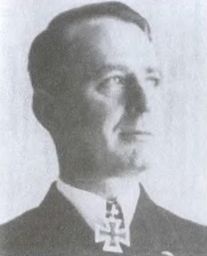 Иллюстрация к книге — Котел смерти в Курляндии. Хроника сражений группы армий &quot;Север&quot; 1944-1945 [i_061.jpg]