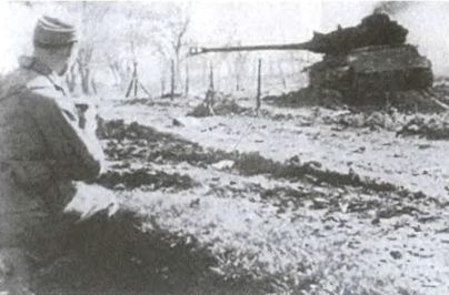 Иллюстрация к книге — Котел смерти в Курляндии. Хроника сражений группы армий &quot;Север&quot; 1944-1945 [i_079.jpg]