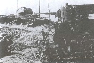 Иллюстрация к книге — Котел смерти в Курляндии. Хроника сражений группы армий &quot;Север&quot; 1944-1945 [i_090.jpg]