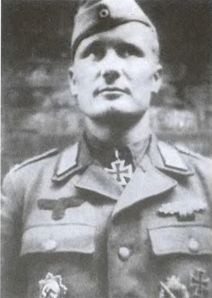 Иллюстрация к книге — Котел смерти в Курляндии. Хроника сражений группы армий &quot;Север&quot; 1944-1945 [i_092.jpg]