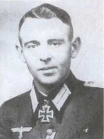 Иллюстрация к книге — Котел смерти в Курляндии. Хроника сражений группы армий &quot;Север&quot; 1944-1945 [i_095.jpg]