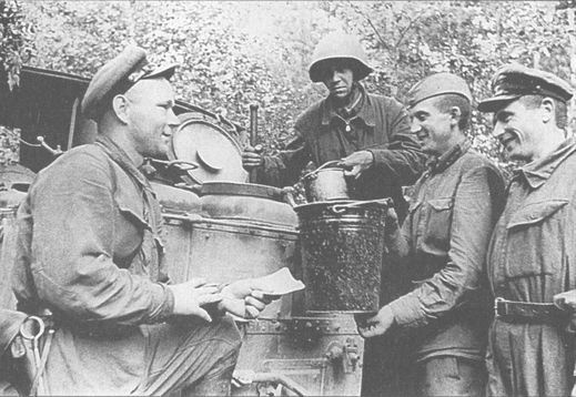 Иллюстрация к книге — Крупнейшие танковые сражения Второй мировой войны. Аналитический обзор [i_030.jpg]