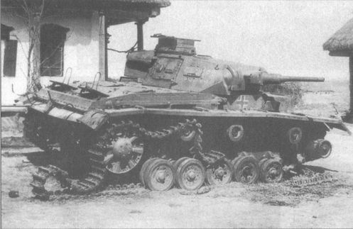 Иллюстрация к книге — Крупнейшие танковые сражения Второй мировой войны. Аналитический обзор [i_032.jpg]