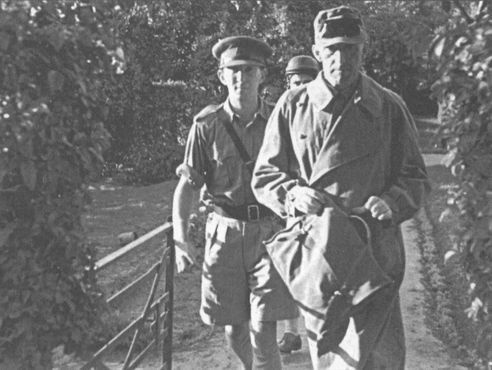 Иллюстрация к книге — Крупнейшие танковые сражения Второй мировой войны. Аналитический обзор [i_063.jpg]