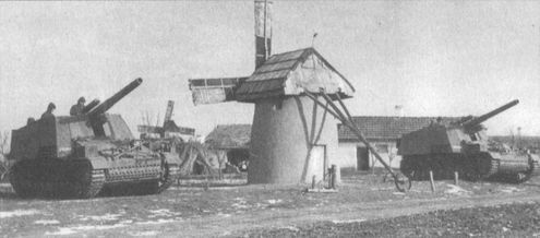 Иллюстрация к книге — Крупнейшие танковые сражения Второй мировой войны. Аналитический обзор [i_079.jpg]