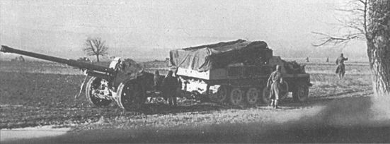 Иллюстрация к книге — Крупнейшие танковые сражения Второй мировой войны. Аналитический обзор [i_080.jpg]