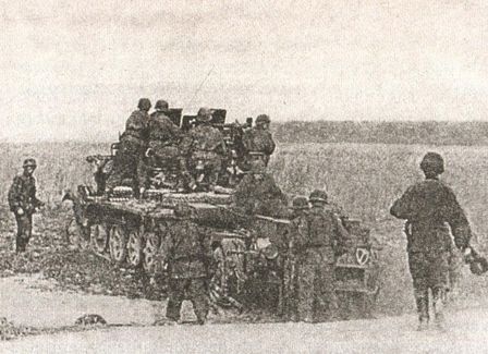 Иллюстрация к книге — Последний триумф Вермахта. Харьковский &quot;котел&quot; [i_011.jpg]