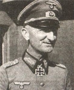 Иллюстрация к книге — Последний триумф Вермахта. Харьковский &quot;котел&quot; [i_013.jpg]