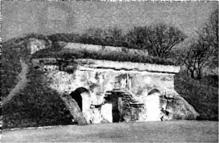 Иллюстрация к книге — Брестская крепость [i_022.jpg]