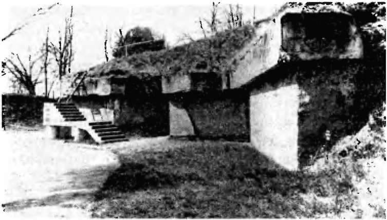 Иллюстрация к книге — Брестская крепость [i_040.jpg]