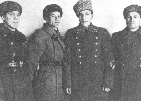 Иллюстрация к книге — Гроза панцерваффе [i_009.jpg]