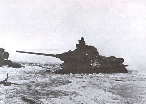 Иллюстрация к книге — Стальной ураган [i_024.jpg]