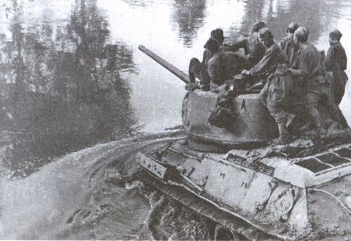 Иллюстрация к книге — Стальной ураган [i_025.jpg]