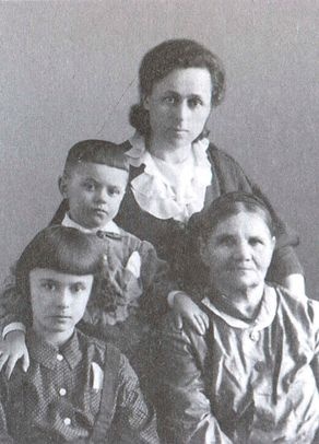 Иллюстрация к книге — Стальной ураган [i_028.jpg]