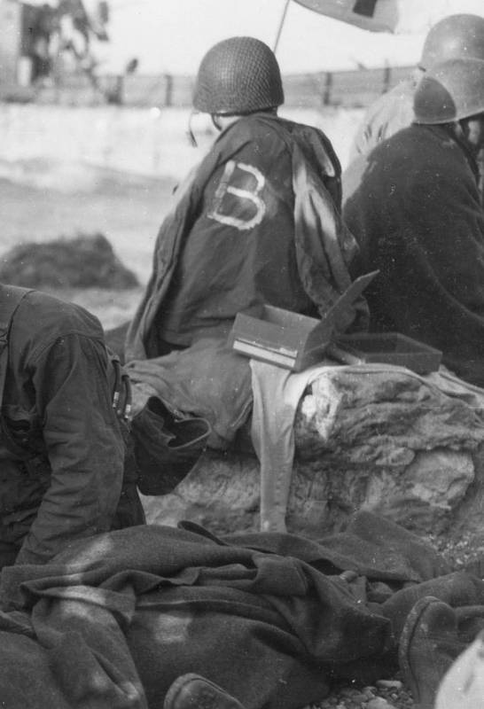 Иллюстрация к книге — Высадка в Нормандии [i_028.jpg]