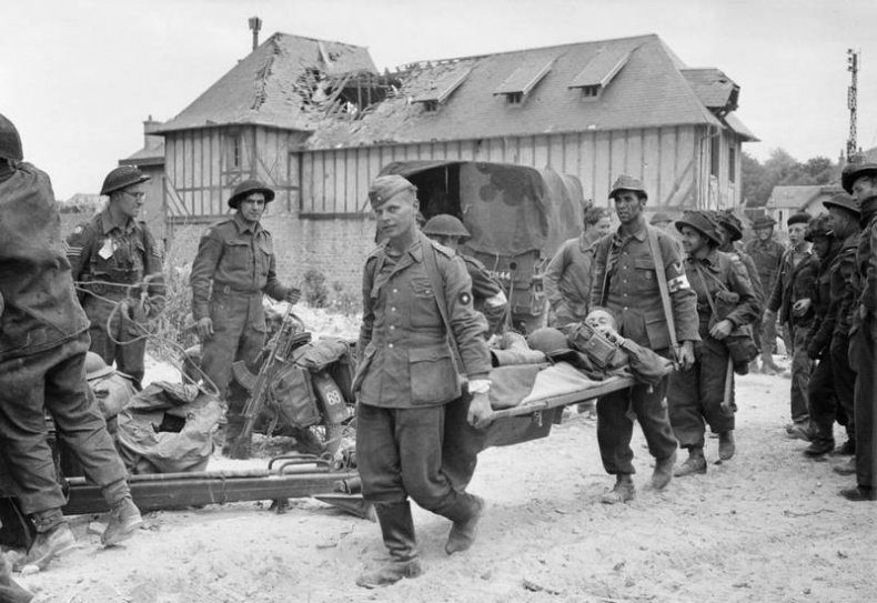 Иллюстрация к книге — Высадка в Нормандии [i_031.jpg]