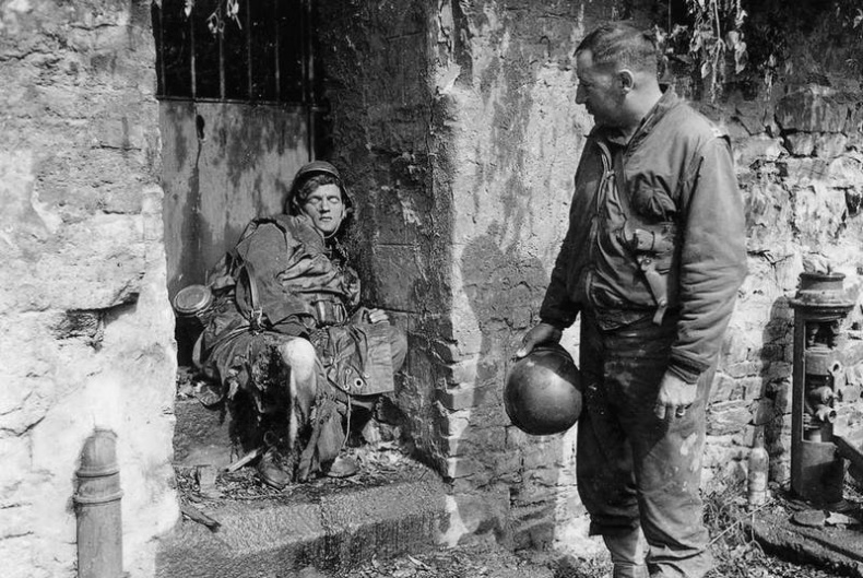 Иллюстрация к книге — Высадка в Нормандии [i_036.jpg]