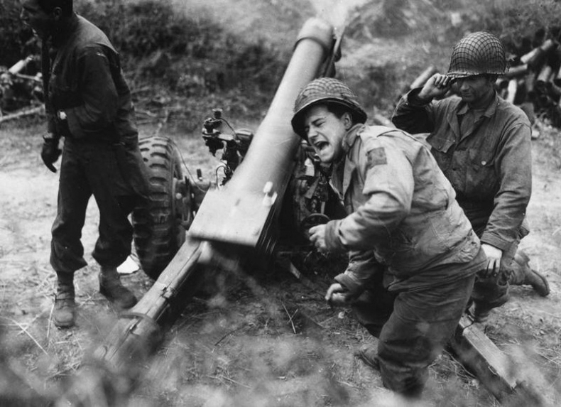 Иллюстрация к книге — Высадка в Нормандии [i_041.jpg]