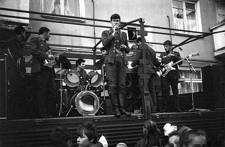 Иллюстрация к книге — Армейские байки. Как я отдавал Священный долг в Советской армии [i_038.jpg]