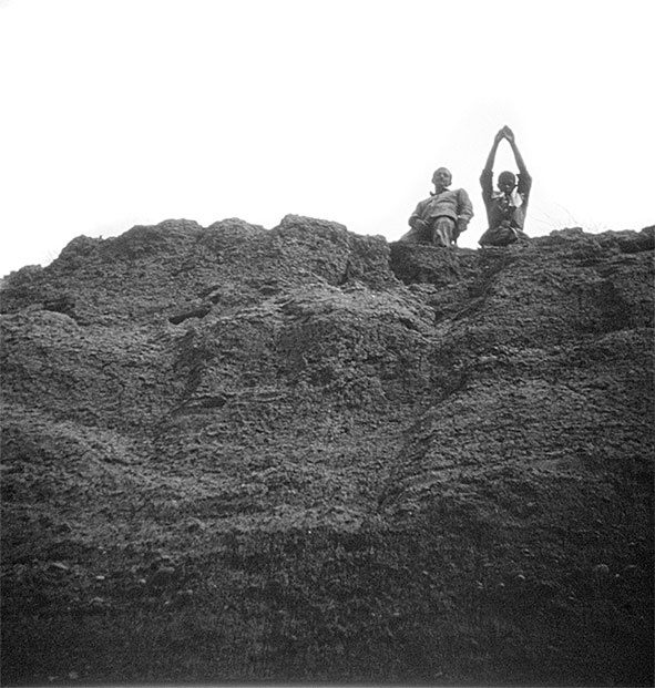 Иллюстрация к книге — Армейские байки. Как я отдавал Священный долг в Советской армии [i_044.jpg]