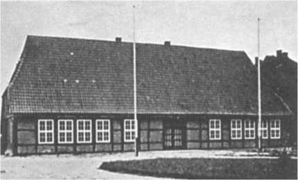 Иллюстрация к книге — Третий Рейх. Гитлер-югенд [i_038.jpg]